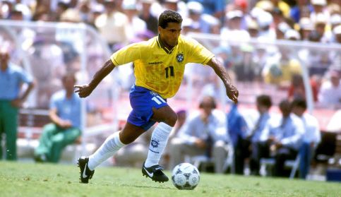 明他在试训 明他在试训