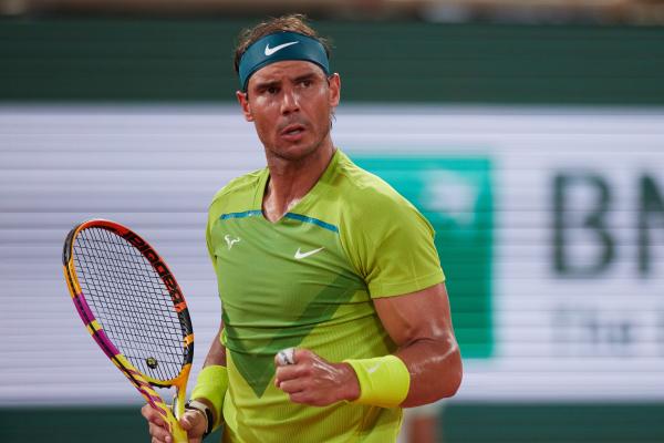 家曾助推他 家曾助推他