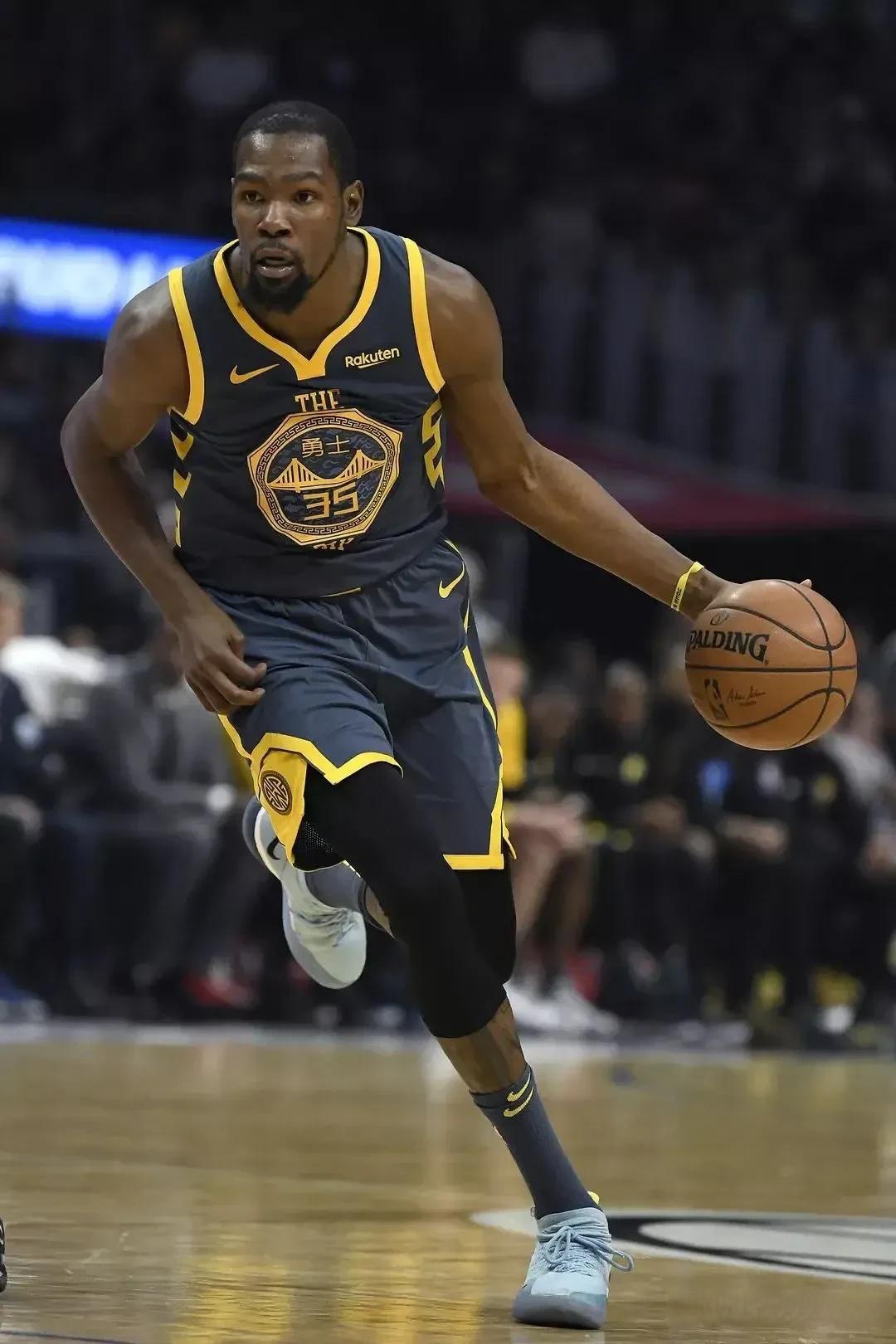 额的爆发式 额的爆发式