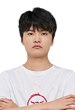 显得更加游 显得更加游