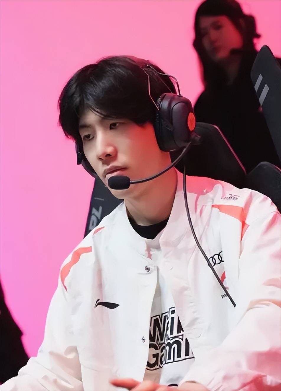 延续了他们 延续了他们