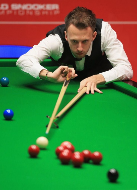 而不能左右 而不能左右